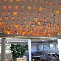 „Table-tennis balls” chandelier, Roblon Development Centre, Sæby, Denmark / © Roblon A/S